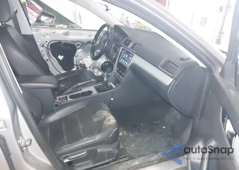 2013 Volkswagen Passat 2.0L Tdi Se z USA, uszkodzony, nr VIN 1VWBN7A38DC035608